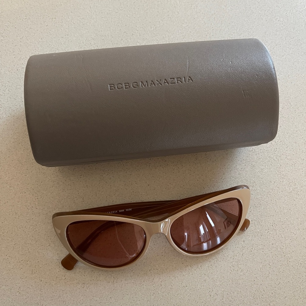 BCBGMaxAzria Brown Oval Sunglasses